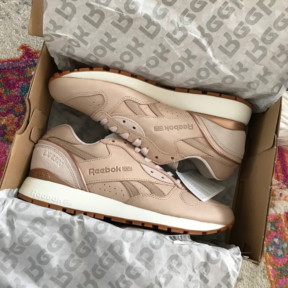 reebok golden neutrals